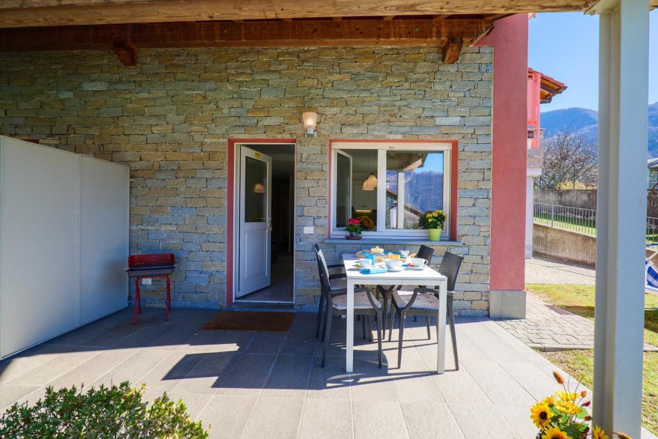 Residence Girasole Casa Rossa B Colico Eksteriør bilde