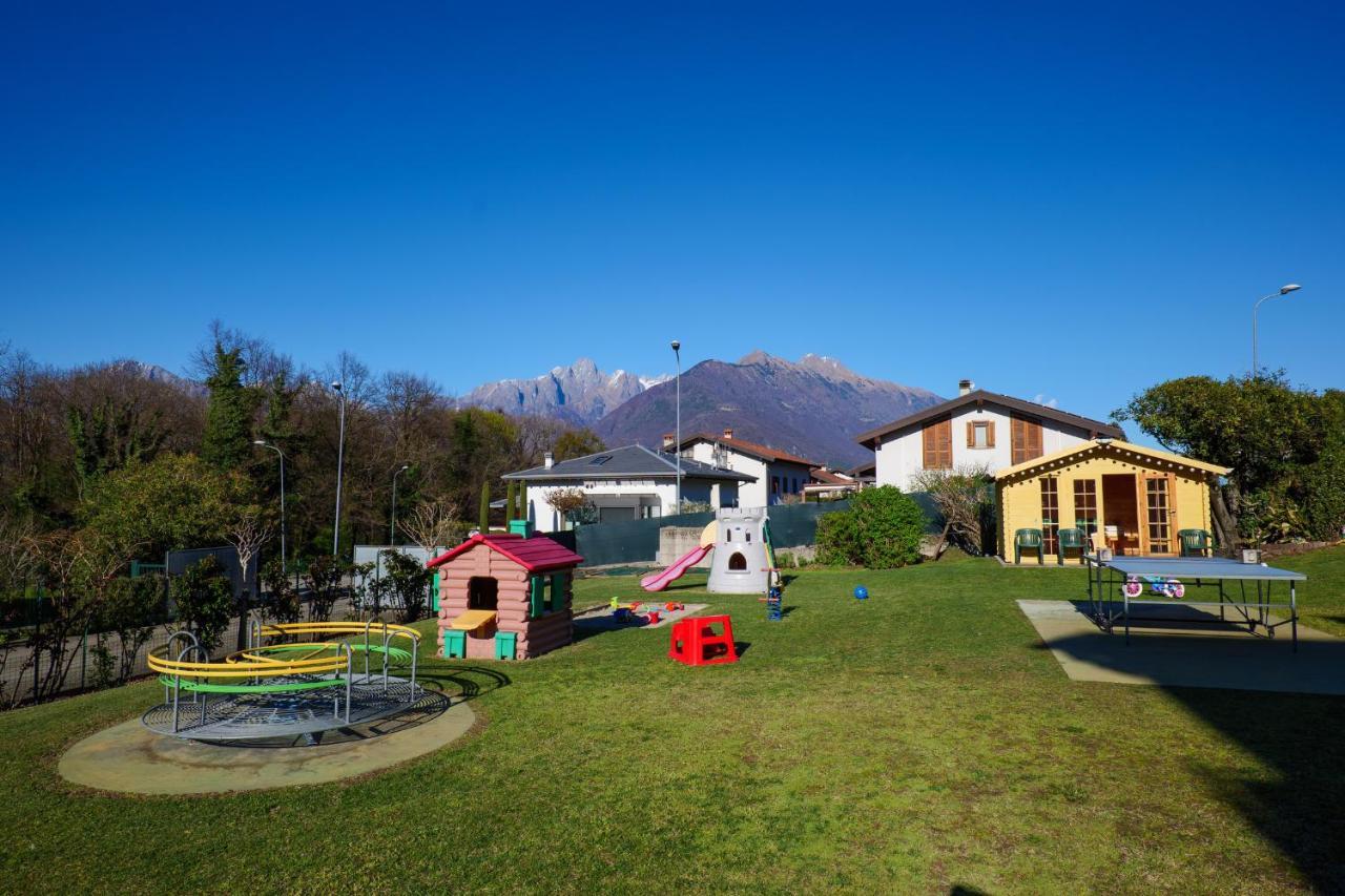 Residence Girasole Casa Rossa B Colico Eksteriør bilde